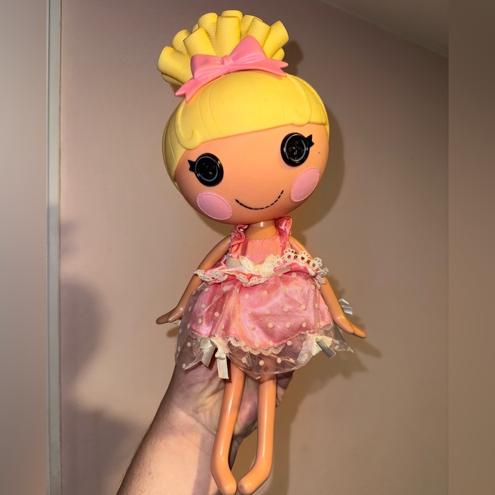 Lalaloopsy Cinder Slippers doll